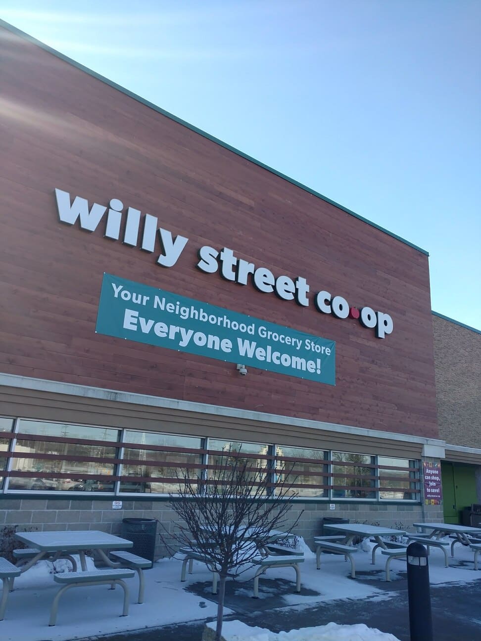 WILLY ST COOP FACADE